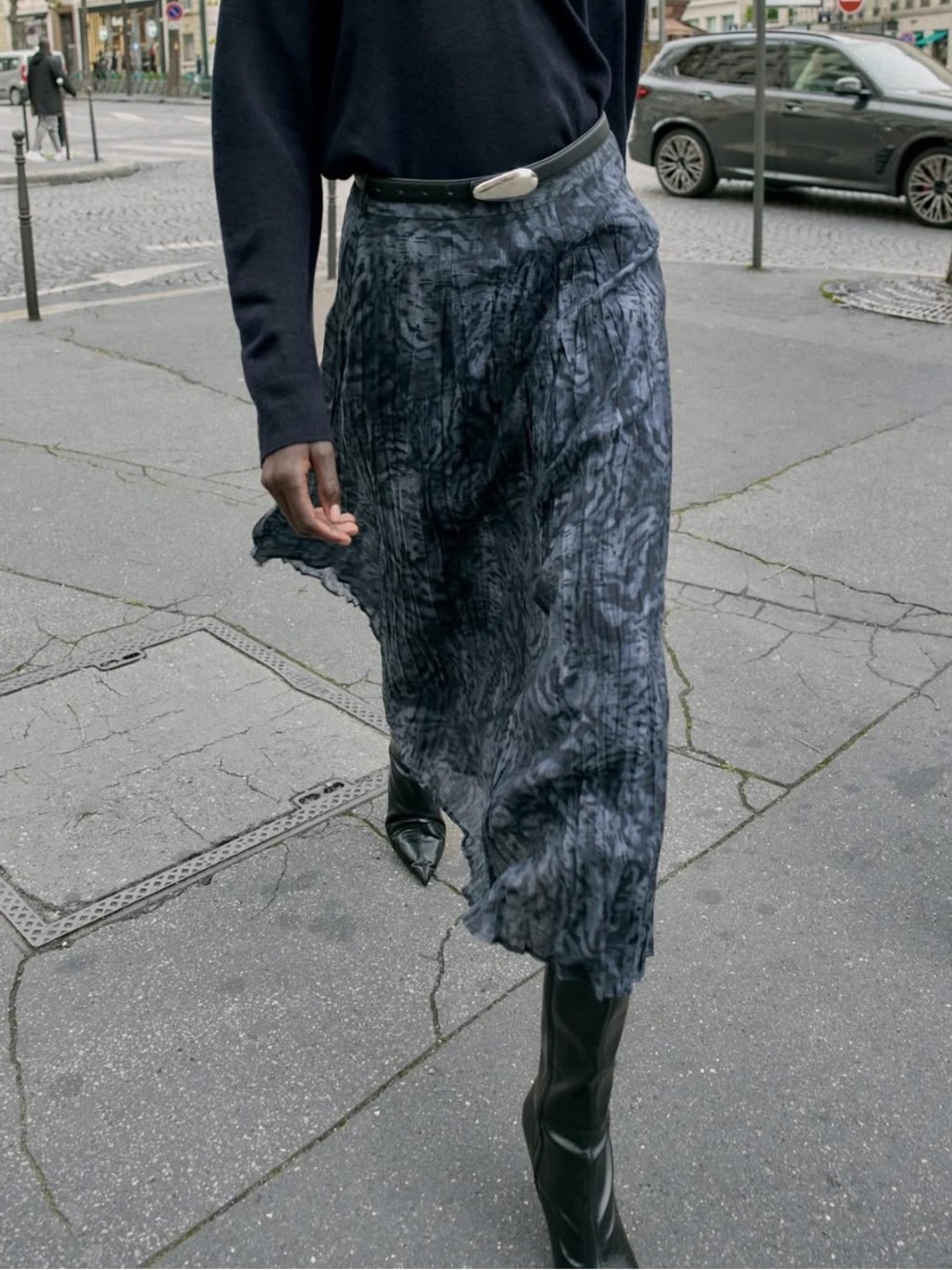 Women’s Black Patterned Midi Skirt (not included same belt)